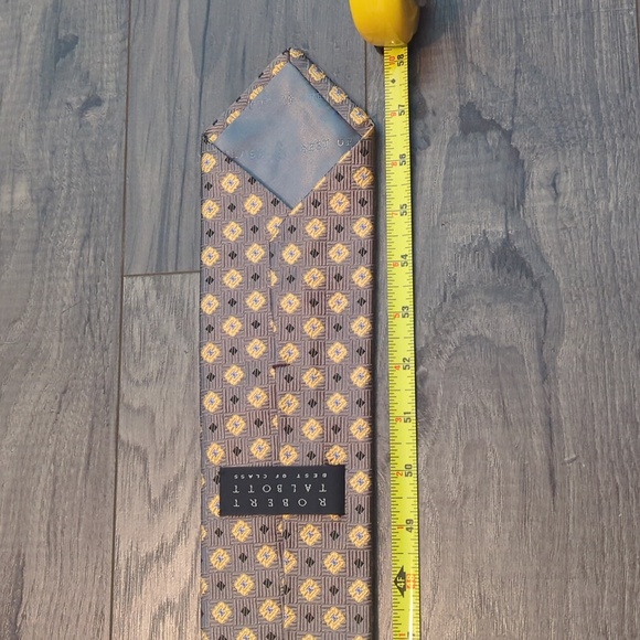 Tie by ROBERT TALBOTT BEST OF CLASS100% SILK NWOT - Picture 10 of 11